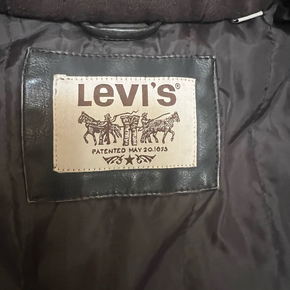 SOLD…. - Picture 3 of 4